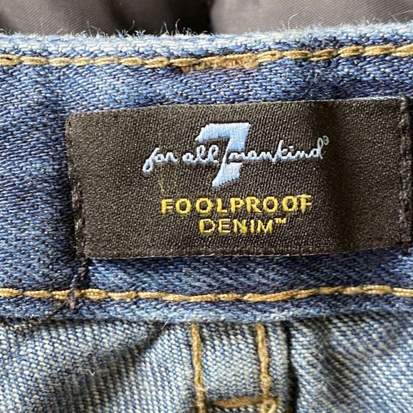 7 FOR ALL MANKIND Fool Proof Denim - Picture 5 of 8